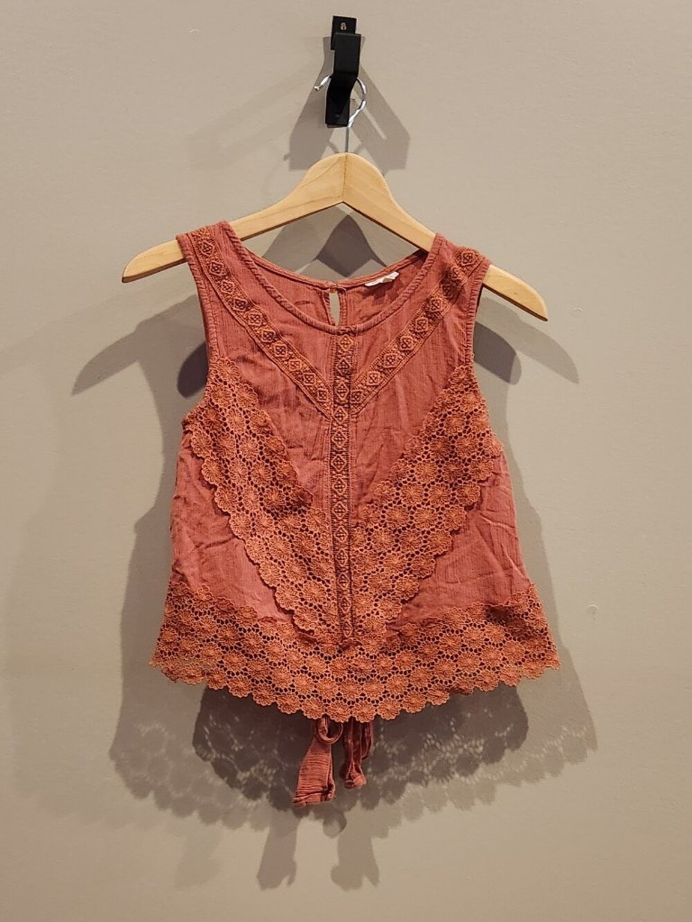 Self Esteem Boho Lace Tank Top Mauve Pink Medium